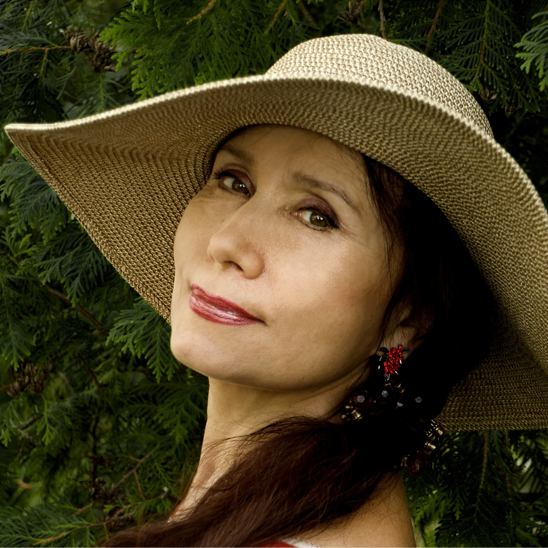 <em>Marta </em>Luisa L.